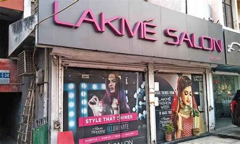 Lakme Salon Janakpuri .